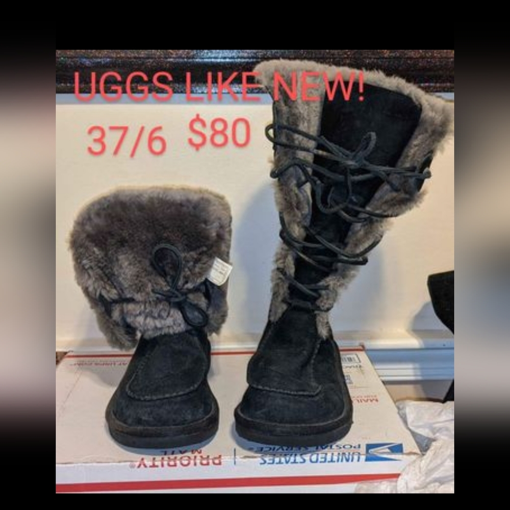 Black UGGS Tularosa boots size 6 37 Like NEW tie up